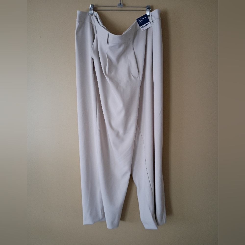 OLD Navy, Womans Taylor Wide Leg Trouser, Full Length, 3X, NWT, Beige
